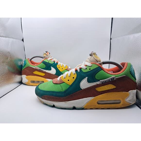 Size 8M | 9.5W - Nike Air Max 90 SE Running Club Roma Green - DC9336-300 - Picture 1 of 10